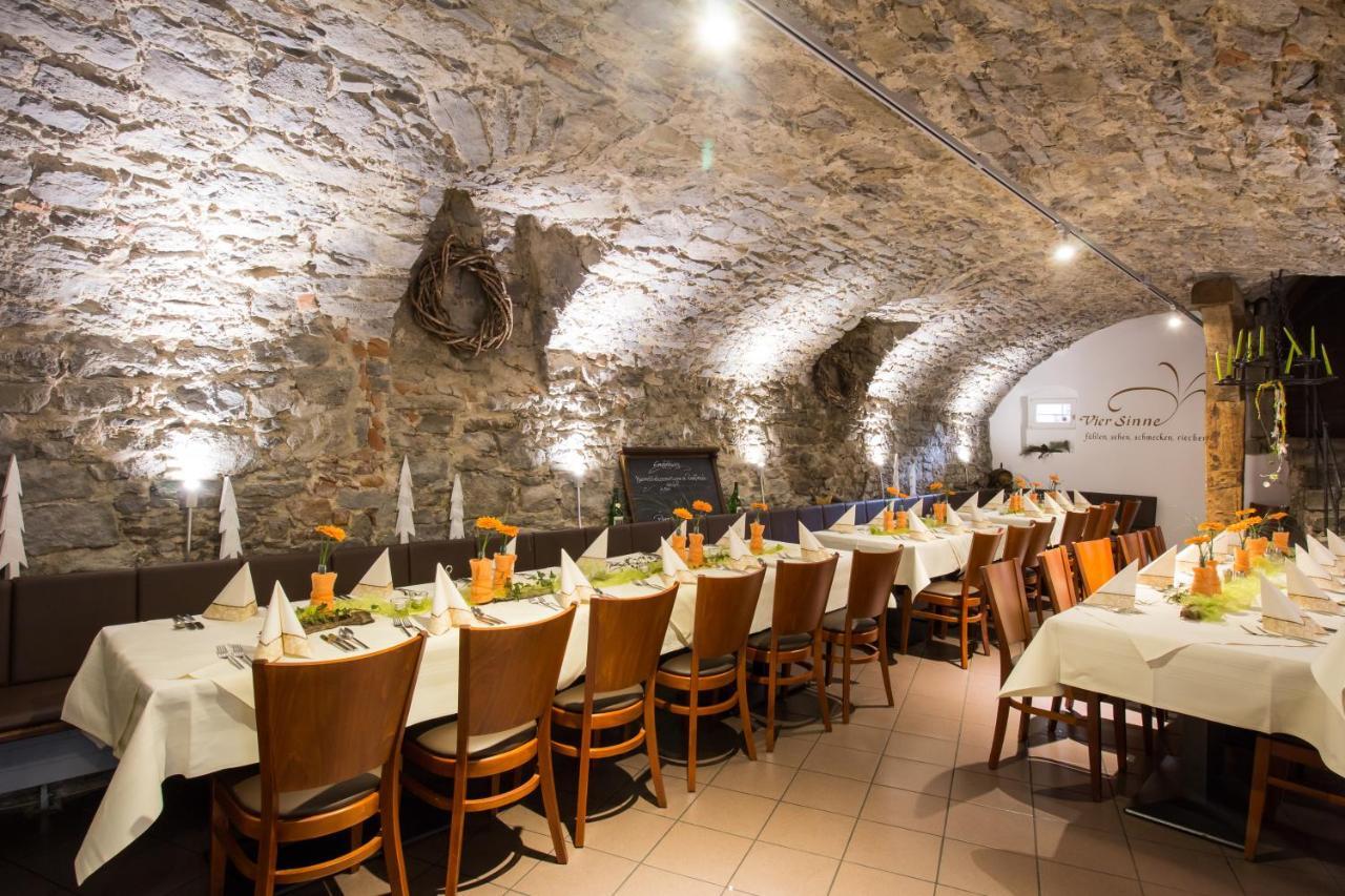 Jaeger'S Landhaus Roessle Niedernhall Bagian luar foto